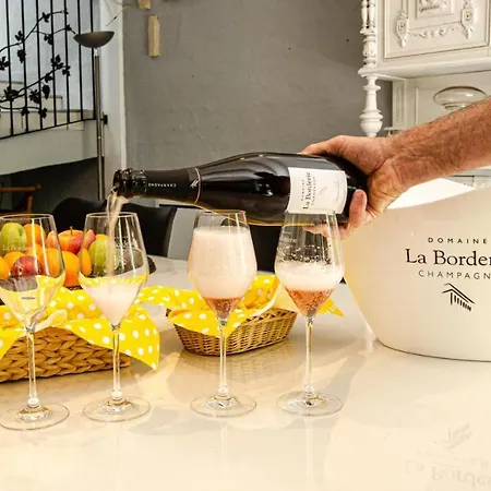 La Beuillotte バル・シュル・セーヌ